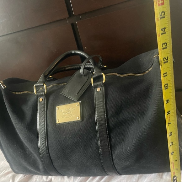 Victoria Secret rare Overnight canvas travel Bag with replaced shoulder straps. - Picture 8 of 11